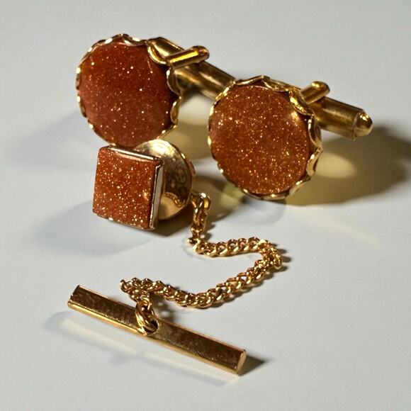 Vintage Cufflinks & Tie Pin Mens Gold Tone Blood Orange Glass Gold Stone Set - Picture 1 of 7
